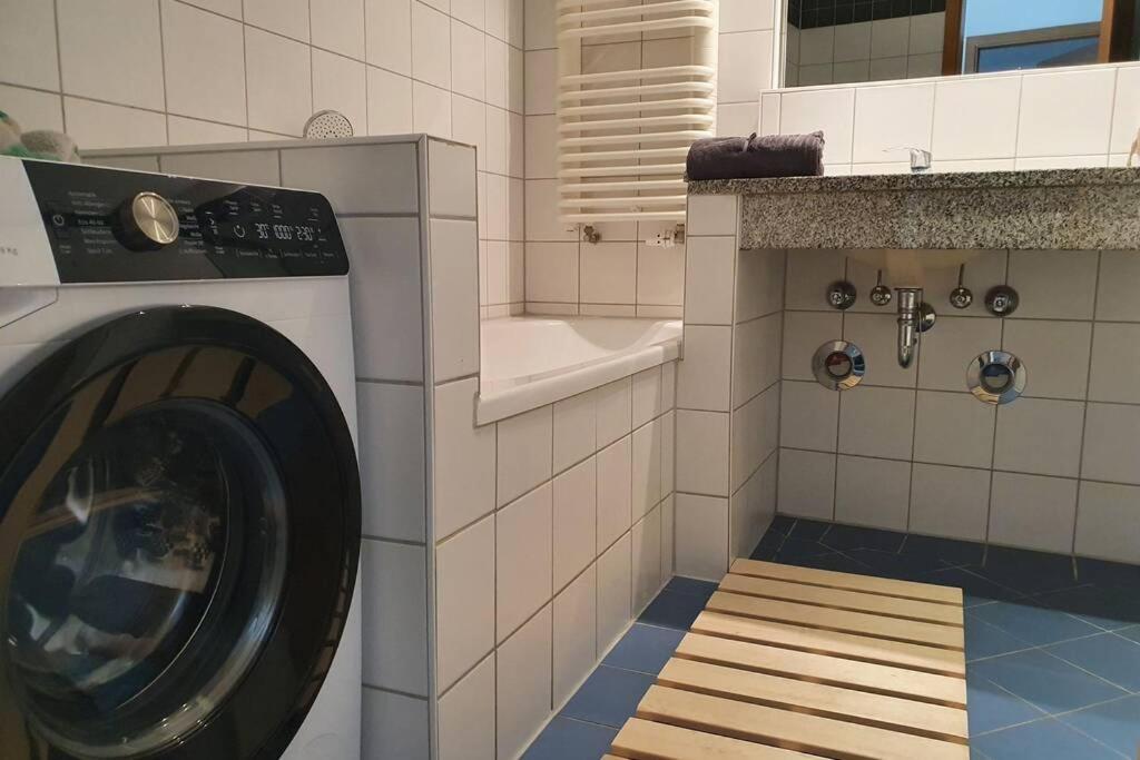 Shopping Street Gewandhaus Netflx Badew. 58zolltv Apartment